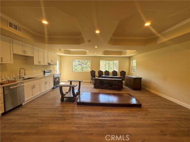 Detail Gallery Image 3 of 23 For 1941 Fint Rock Rd, Diamond Bar,  CA 91765 - 2 Beds | 2 Baths