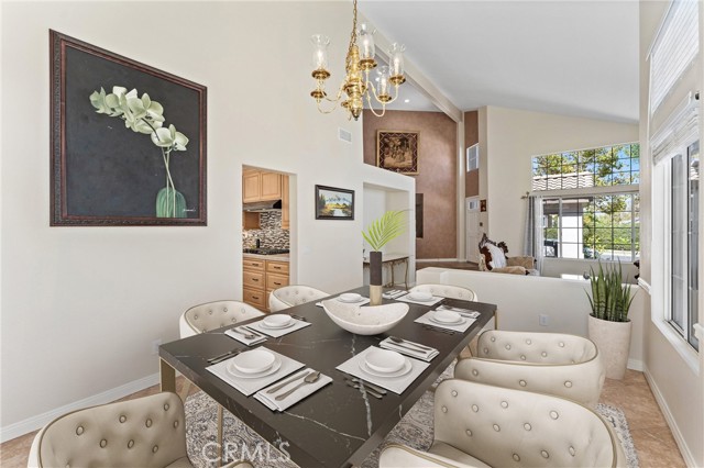 4150 San Ramon Drive, Corona CA: https://media.crmls.org/medias/4ac29bdf-2375-413d-99e2-3cc295f20261.jpg