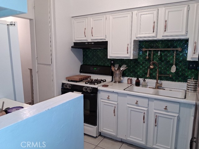 Detail Gallery Image 17 of 47 For 18778 Valencia, Hesperia,  CA 92345 - 2 Beds | 1 Baths