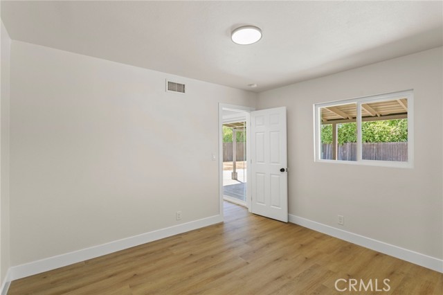 Detail Gallery Image 13 of 27 For 11429 Weber Ave, Moreno Valley,  CA 92555 - 4 Beds | 2 Baths