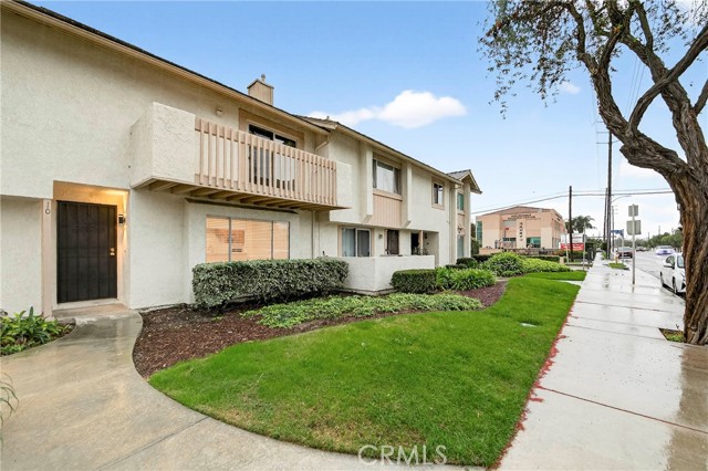 Detail Gallery Image 28 of 34 For 11360 166th #10,  Cerritos,  CA 90703 - 2 Beds | 1/1 Baths