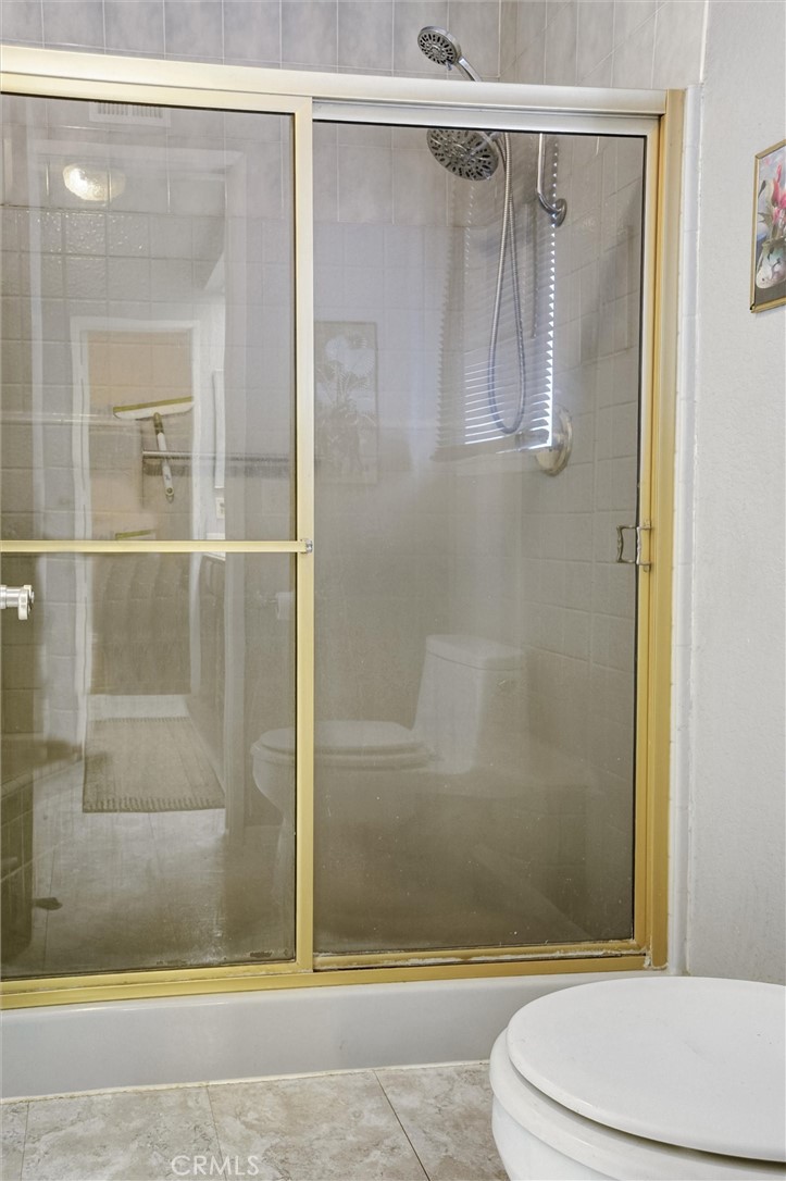https://media.crmls.org/medias/4ac44705-30a5-466c-9030-484b9c49848f.jpg?preset=X-Large