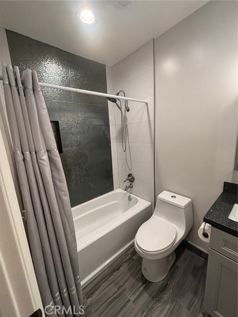Detail Gallery Image 28 of 50 For 1826 N Berendo St, Los Angeles,  CA 90027 - 7 Beds | 4 Baths