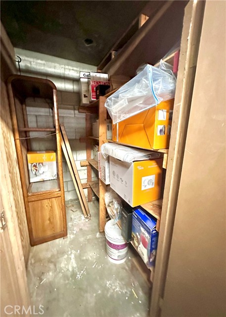 This property has access to a storage locker in a locked room near SW gate by park