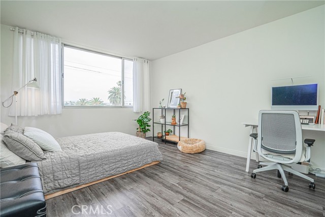 Detail Gallery Image 12 of 26 For 421 S La Fayette Park Pl #422,  Los Angeles,  CA 90057 - 2 Beds | 2 Baths