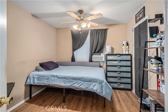 Detail Gallery Image 17 of 48 For 1806 E Mesa Dr, Lancaster,  CA 93535 - 4 Beds | 3 Baths