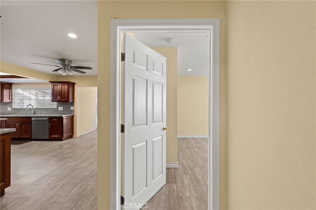 MLS #DW25267187 image #22