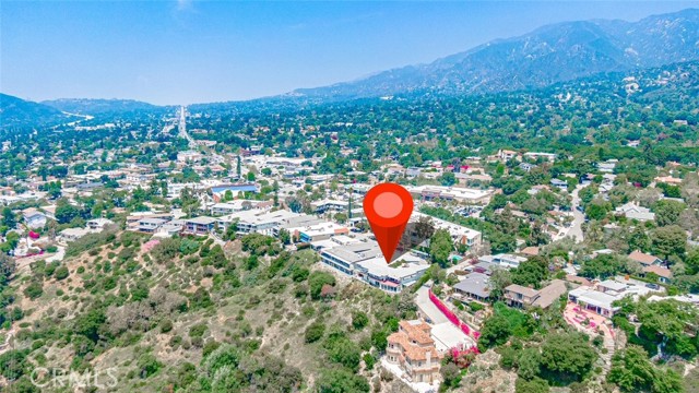 Detail Gallery Image 32 of 37 For 2102 La Canada Crest Dr #B,  La Canada Flintridge,  CA 91011 - 3 Beds | 2 Baths
