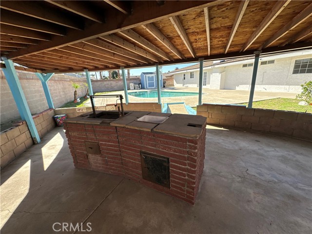 Detail Gallery Image 27 of 29 For 979 N Gardena, Rialto,  CA 92376 - 4 Beds | 2 Baths