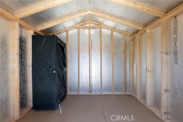 Image 56 of 63 For 1519 Victoria