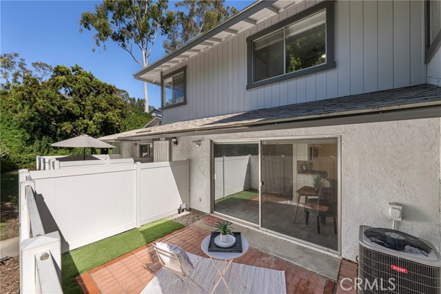 Detail Gallery Image 38 of 63 For 20247 Fern Creek Ln, Yorba Linda,  CA 92886 - 2 Beds | 1/1 Baths