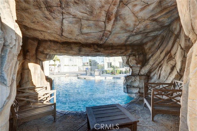 Detail Gallery Image 65 of 75 For 11715 Periwinkle Pl, Jurupa Valley,  CA 91752 - 6 Beds | 4/1 Baths