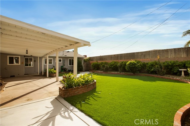 Detail Gallery Image 10 of 23 For 924 W E, Ontario,  CA 91762 - 3 Beds | 1/1 Baths