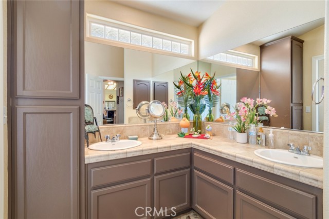 Detail Gallery Image 34 of 55 For 23465 Cherokee Rd, Apple Valley,  CA 92307 - 5 Beds | 3/1 Baths