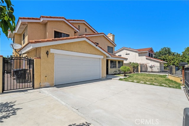 Detail Gallery Image 3 of 31 For 2711 Caminar, El Monte,  CA 91732 - 4 Beds | 4 Baths