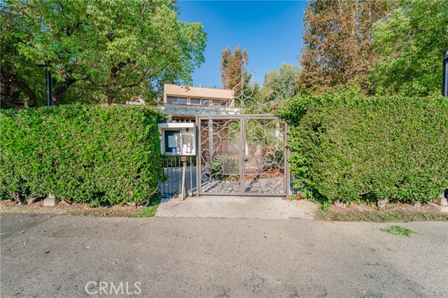10331 Lindley Avenue, 150 photo 1