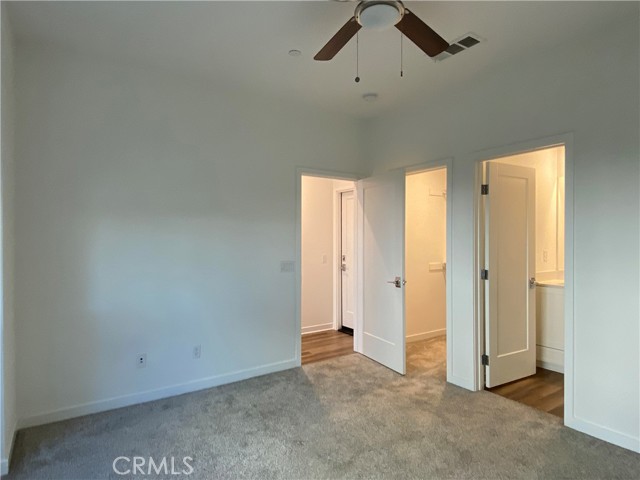 2312 Synergy, Irvine CA: https://media.crmls.org/medias/4ace42ef-8fae-4598-8c65-60385aedbaee.jpg