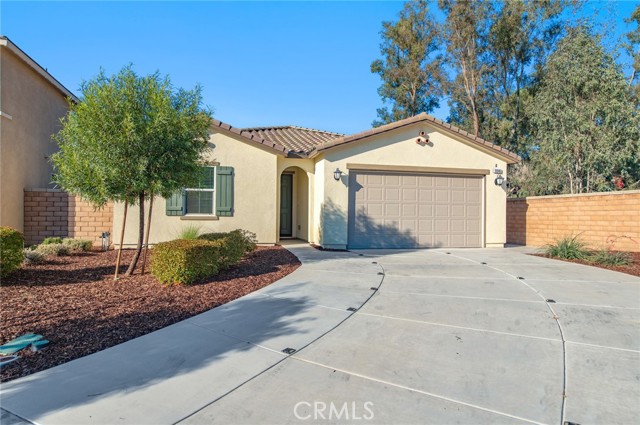 Detail Gallery Image 2 of 38 For 19946 Cara Cara, Riverside,  CA 92507 - 4 Beds | 2 Baths