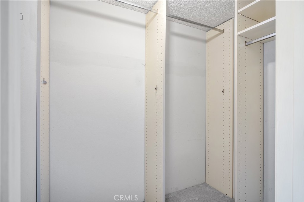 https://media.crmls.org/medias/4ad00feb-6445-4fd2-aae9-fe9393c15591.jpg?preset=X-Large