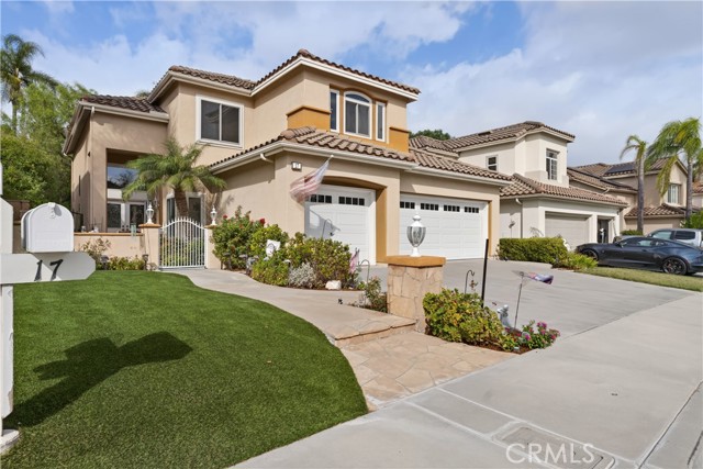 Front Image Thumbnail for CROC25234040