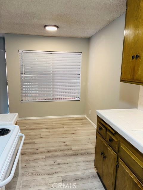 Detail Gallery Image 4 of 19 For 545 Chestnut #203,  Long Beach,  CA 90802 - 1 Beds | 1 Baths