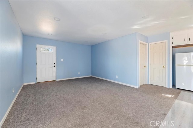 Image 8 of 33 For 63285 Pinyon Drive