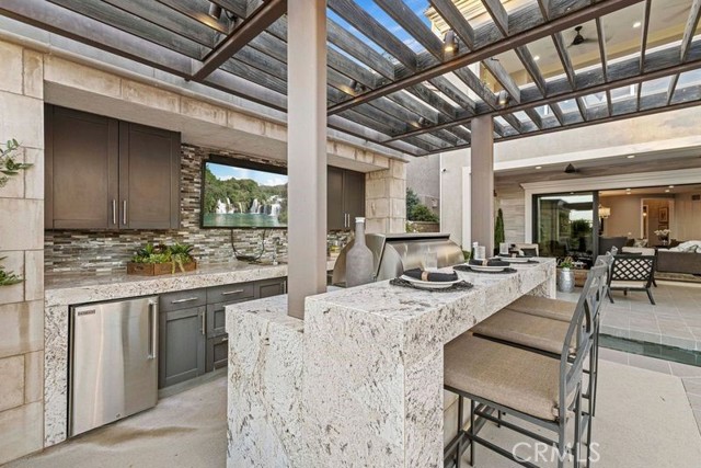 Detail Gallery Image 11 of 75 For 12031 Ricasoli Way, Porter Ranch,  CA 91326 - 5 Beds | 6 Baths