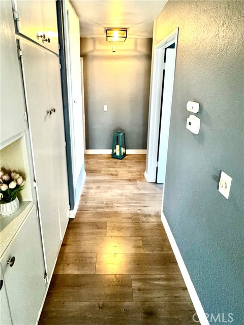 Detail Gallery Image 6 of 16 For 362 Raymor Ave, Corona,  CA 92879 - 3 Beds | 2 Baths