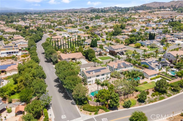 2394 Old Heritage Road, Riverside CA: https://media.crmls.org/medias/4ad478a5-7502-464a-9020-dcefeae783b7.jpg