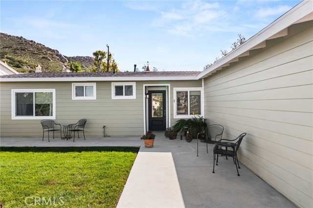 Detail Gallery Image 6 of 41 For 640 Vaughan St, Norco,  CA 92860 - 3 Beds | 2 Baths