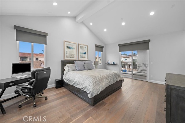 2214 Warfield Avenue, Redondo Beach, California 90278, 4 Bedrooms Bedrooms, ,3 BathroomsBathrooms,Residential,Sold,Warfield,SB24110583