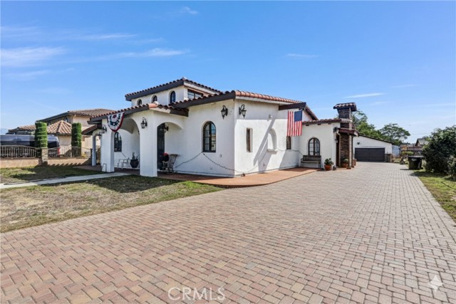 Detail Gallery Image 4 of 52 For 1048 S Willow, West Covina,  CA 91790 - 4 Beds | 3 Baths