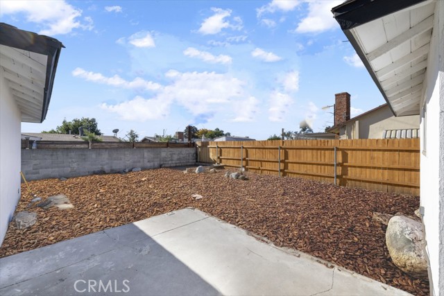 Detail Gallery Image 25 of 28 For 1052 E Galatea St, Azusa,  CA 91702 - 4 Beds | 2 Baths