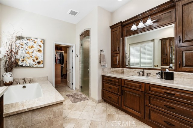 Detail Gallery Image 29 of 55 For 22919 Banbury Ct, Murrieta,  CA 92562 - 3 Beds | 3/1 Baths