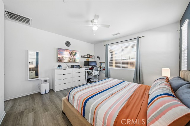 Detail Gallery Image 24 of 54 For 29193 Black Oak, Lake Elsinore,  CA 92530 - 3 Beds | 2 Baths