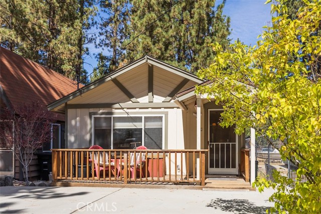 Detail Gallery Image 2 of 40 For 803 Robinhood Bld, Big Bear City,  CA 92314 - 2 Beds | 1 Baths