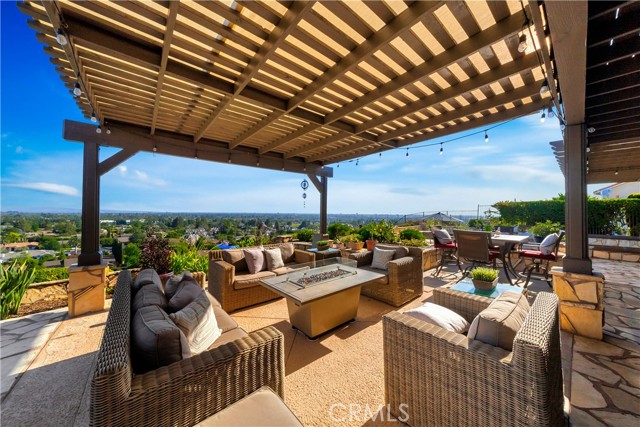 3636 E Longridge Drive, Orange CA: https://media.crmls.org/medias/4ada23cc-171a-45e9-86de-25c1609ca1a1.jpg