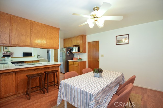 Detail Gallery Image 6 of 13 For 2 Kevin Ct, Chico,  CA 95928 - 3 Beds | 2 Baths