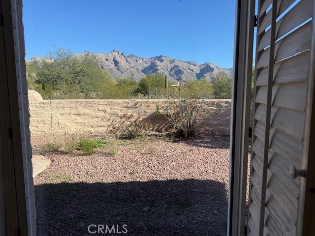 Detail Gallery Image 16 of 22 For 6300 N Camino Miraval, –,  AZ 85718 - 5 Beds | 6 Baths