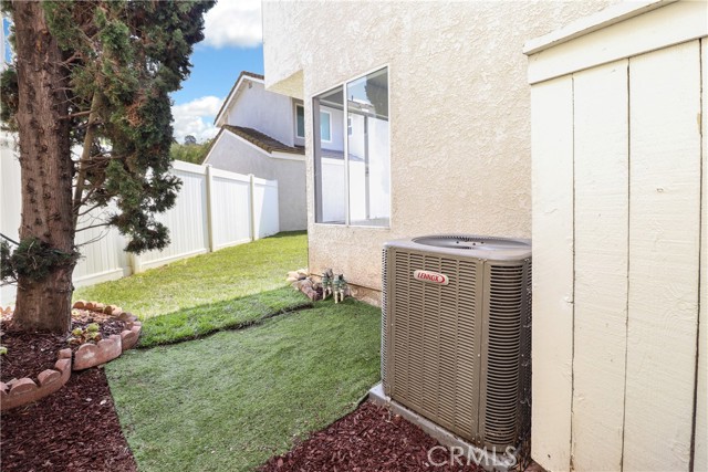 Detail Gallery Image 21 of 23 For 34 Woodswallow Ln, Aliso Viejo,  CA 92656 - 3 Beds | 2 Baths