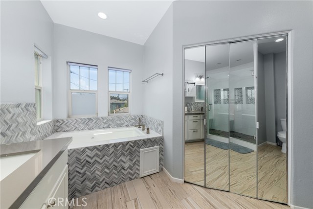 Detail Gallery Image 17 of 28 For 2909 Lemon St, Riverside,  CA 92501 - 3 Beds | 2/1 Baths