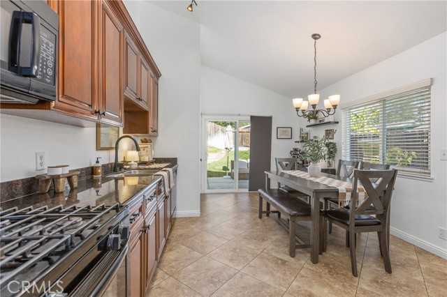Detail Gallery Image 5 of 15 For 27181 Manzano, Mission Viejo,  CA 92692 - 3 Beds | 2 Baths