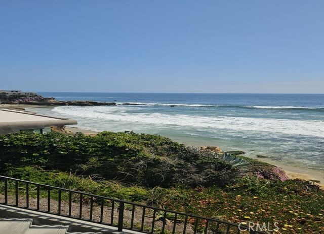Detail Gallery Image 10 of 30 For 355 Pearl Street, Laguna Beach,  CA 92651 - 3 Beds | 3 Baths