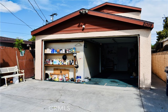 Detail Gallery Image 35 of 39 For 2019 E Piru St, Compton,  CA 90222 - 3 Beds | 1/1 Baths