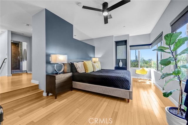 Detail Gallery Image 24 of 31 For 1120 N El Centro #5,  Los Angeles,  CA 90038 - 2 Beds | 2/1 Baths