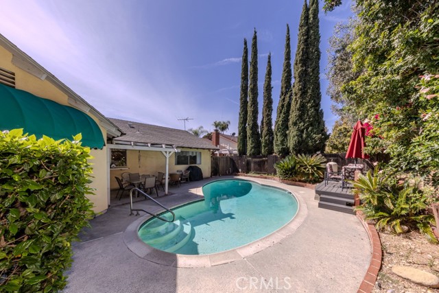 Image 20 of 27 For 19701 Dunsmuir Plaza