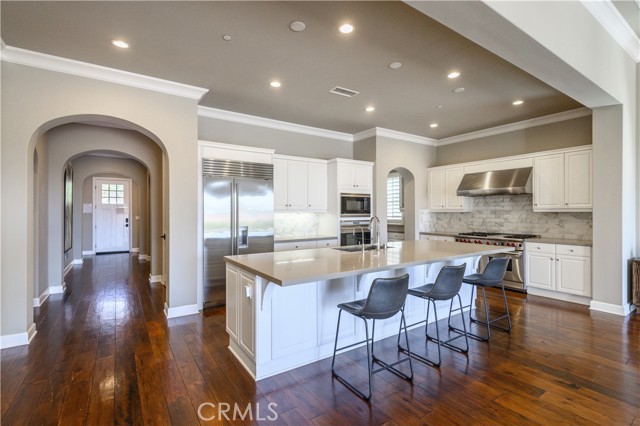 62 Heirloom, Irvine CA: https://media.crmls.org/medias/4ade39a0-e88b-4130-b55f-02a14f3ae76d.jpg