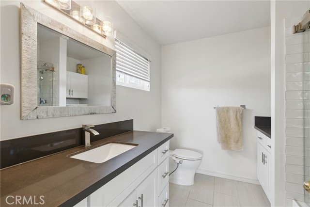 11445 Moorpark Street, Studio City CA: https://media.crmls.org/medias/4ade5e4f-a8e1-4c0e-bede-7843fe760b69.jpg