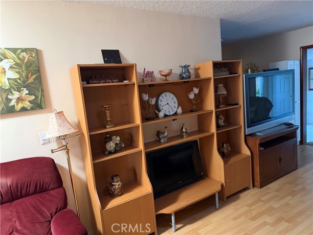 Detail Gallery Image 26 of 39 For 1439 W Kiama, Anaheim,  CA 92802 - 6 Beds | 2/1 Baths