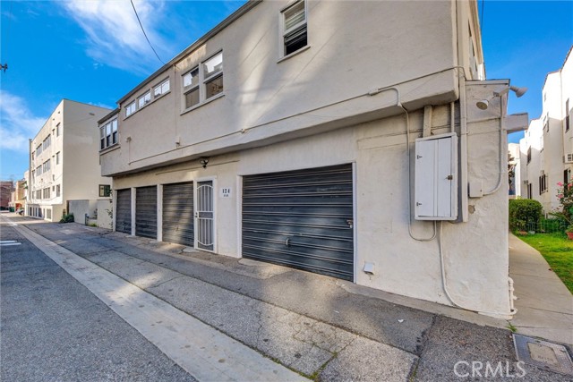 Detail Gallery Image 26 of 28 For 124 S Elm Dr #5,  Beverly Hills,  CA 90212 - 1 Beds | 1 Baths